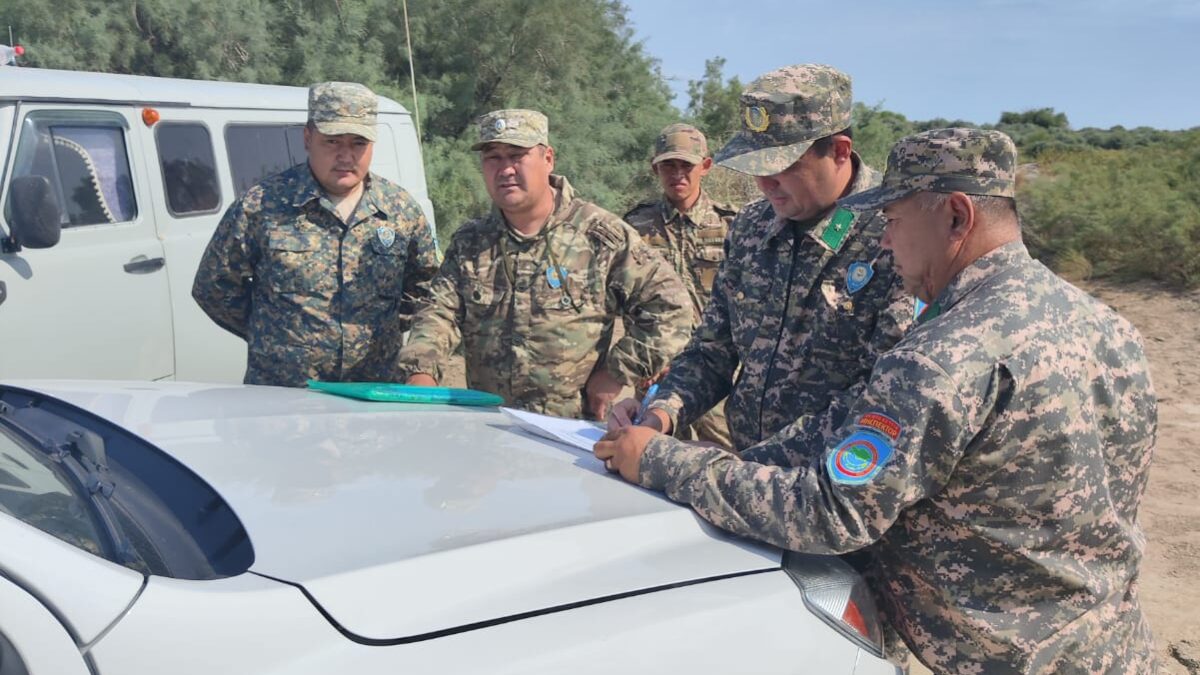 Смена дежурства у государственных инспекторов Барсакельмесского государственного природного заповедника