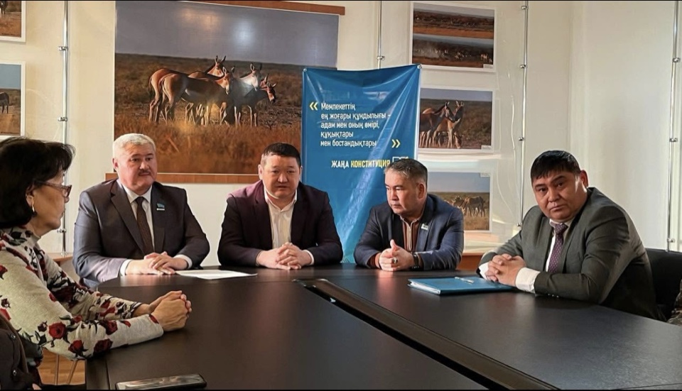 Табиғат қорғау саласы өкілдерімен мазмұнды кездесу