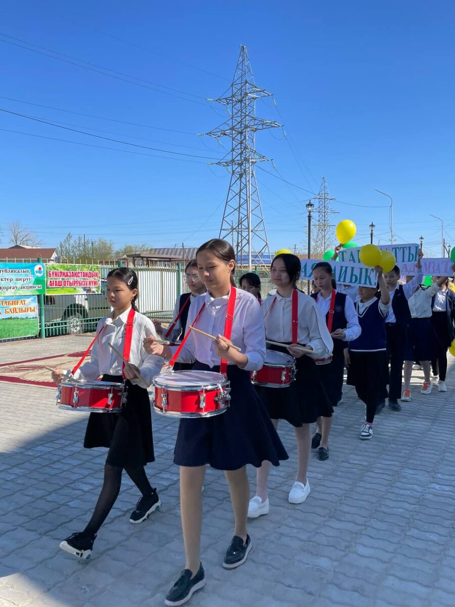 Бүкілқазақстандық ағ­аш отырғызу күні акциясы #262 мекиеп-гимназиясында