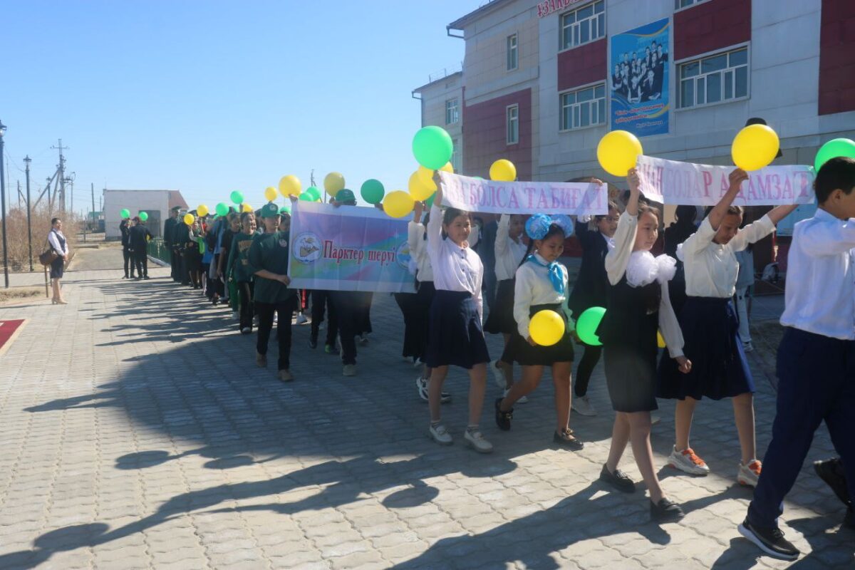 Бүкілқазақстандық ағ­аш отырғызу күні акциясы #262 мекиеп-гимназиясында