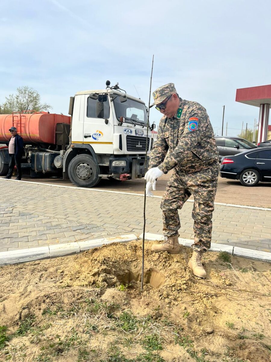 Барсакелместіктер халық қалаулыларымен көркейту - көгалдандыру жұмыстарын жүргізді