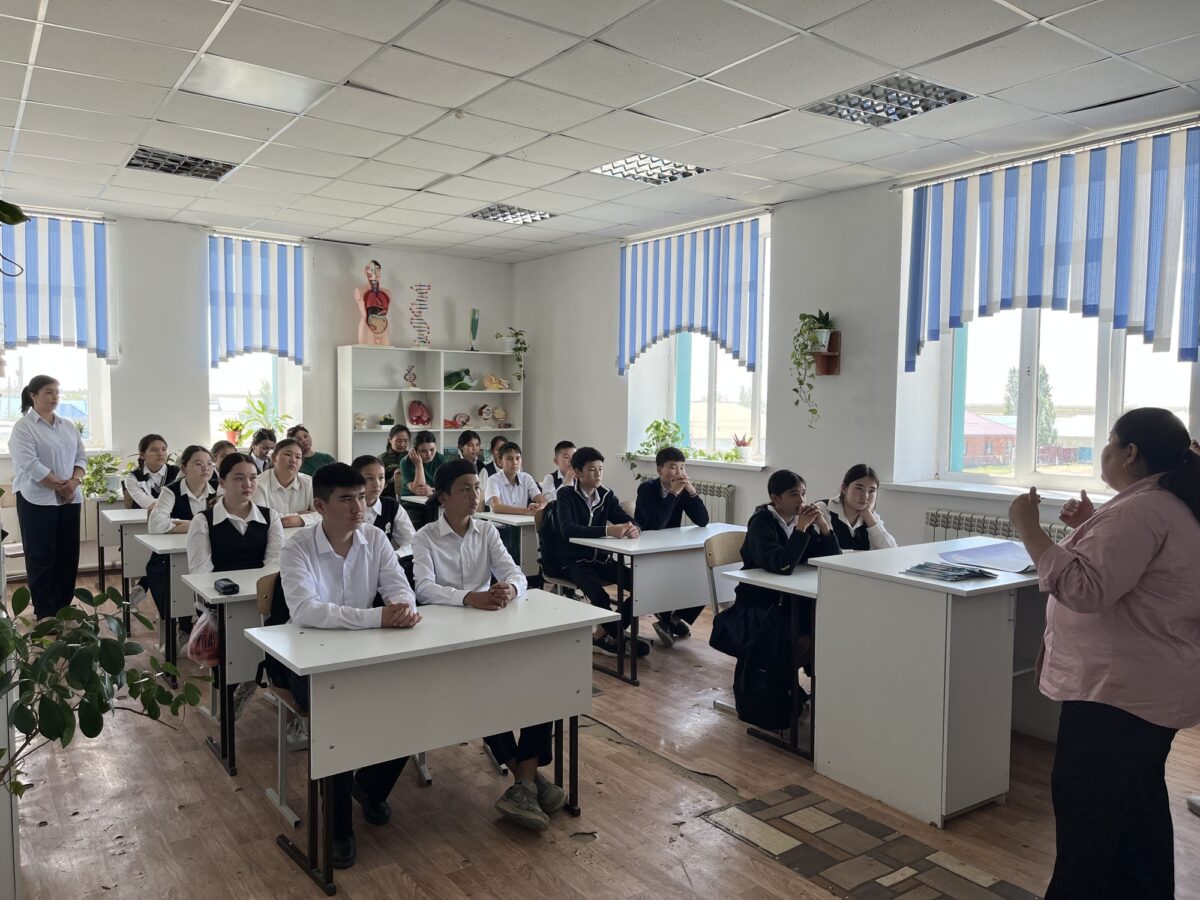 Барсакелмес қорығының қызметкерлері Ырғыз ауданында экологиялық ағарту жұмыстарын жүргізді