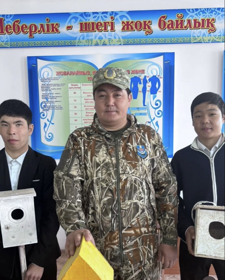 Барсакельмесский государственный природный заповедник начал проведение природоохранных мероприятий, направленных на заботу о птицах