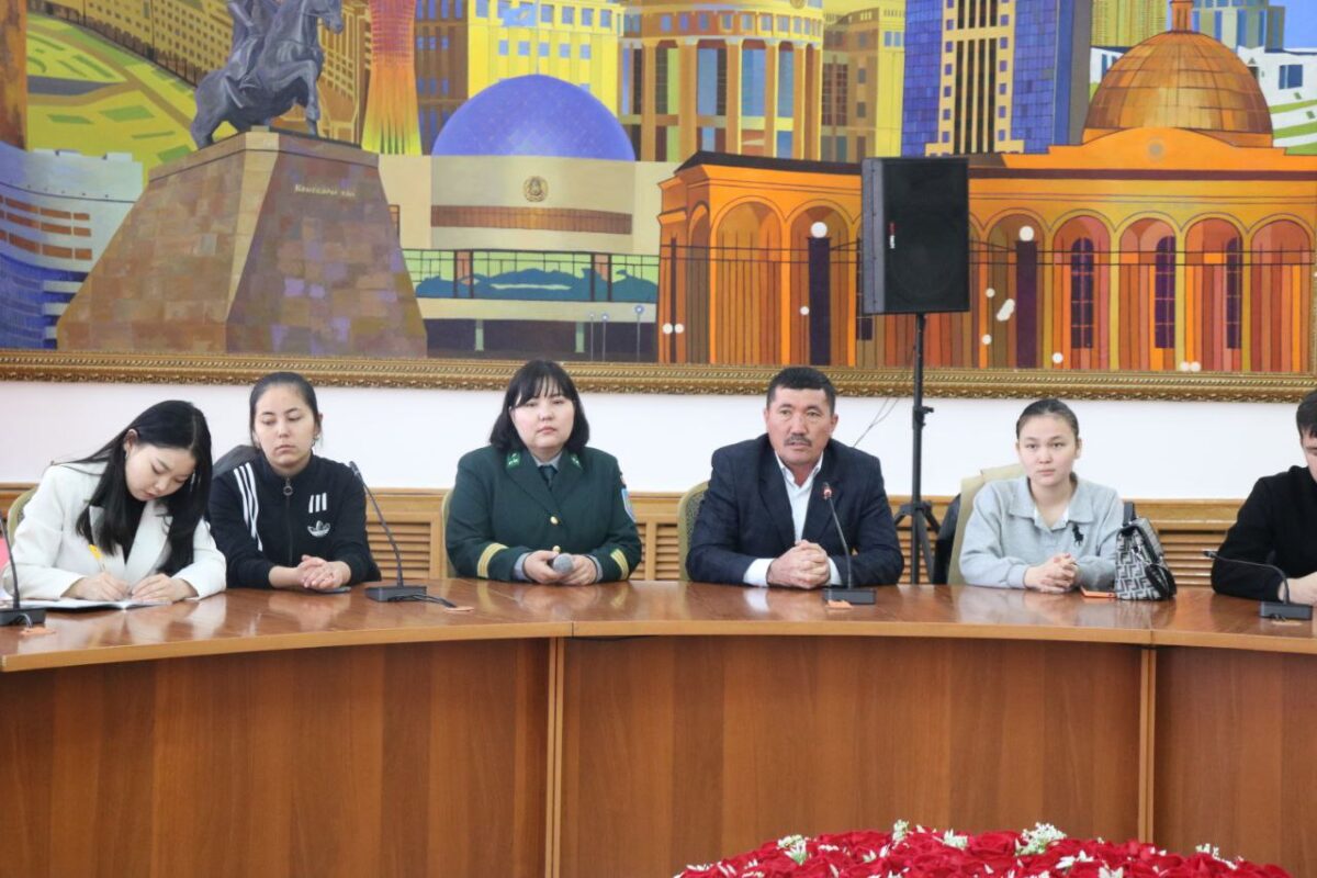 ҚОРҚЫТ - АТА АТЫНДАҒЫ ҚМУ СТУДЕНТТЕРІМЕН КЕЗДЕСУ