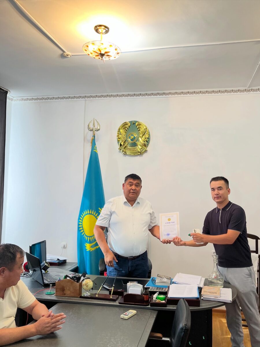 Қоршаған ортаны қорғау күніне орай қорық қызметкерлері марапатталды