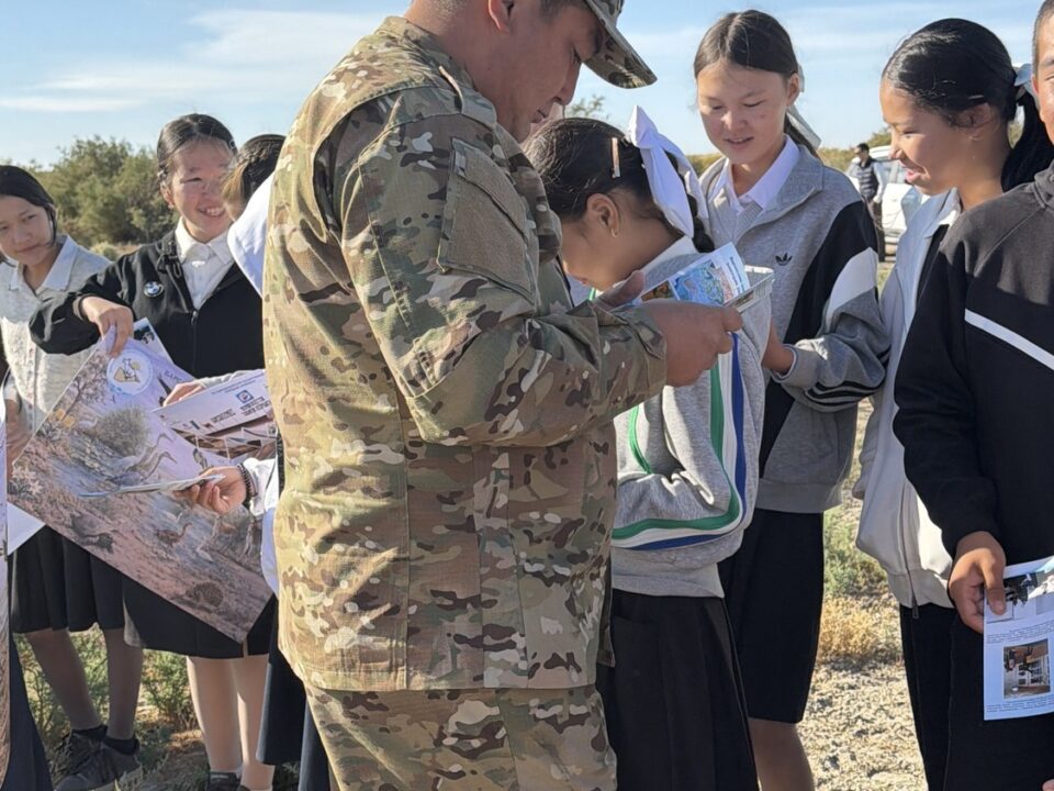 Дүниежүзілік жануарларды қорғау күніне орай «Қорықтың биоәркелкілігі» тақырыбында далалық сабақ өтті